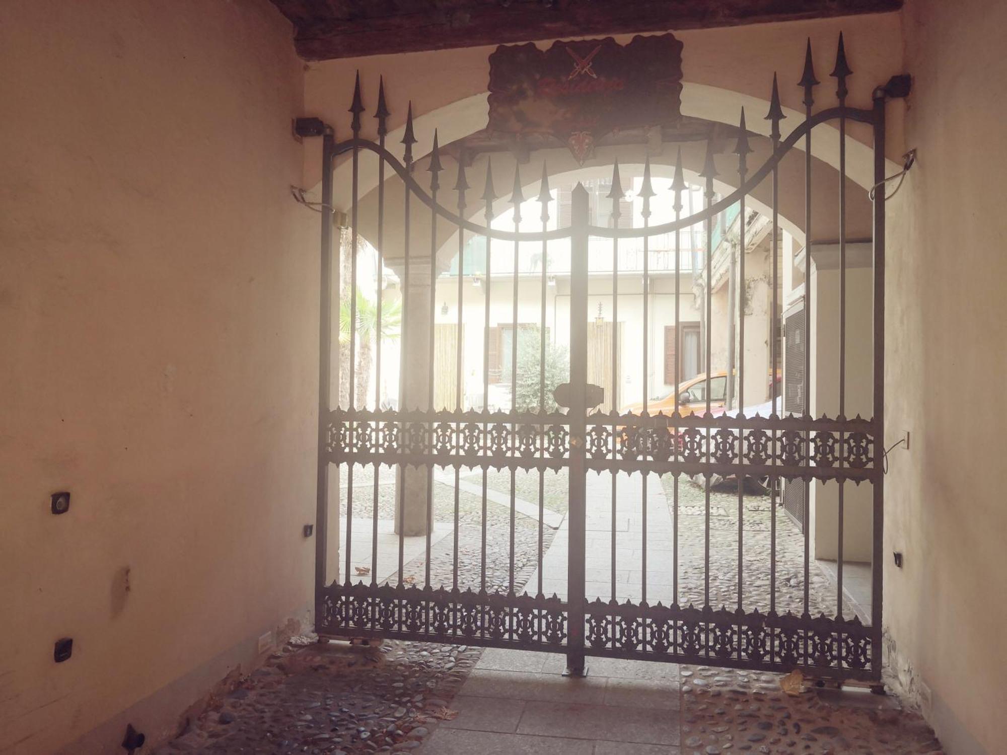 Residenza Esse Angera Exterior foto