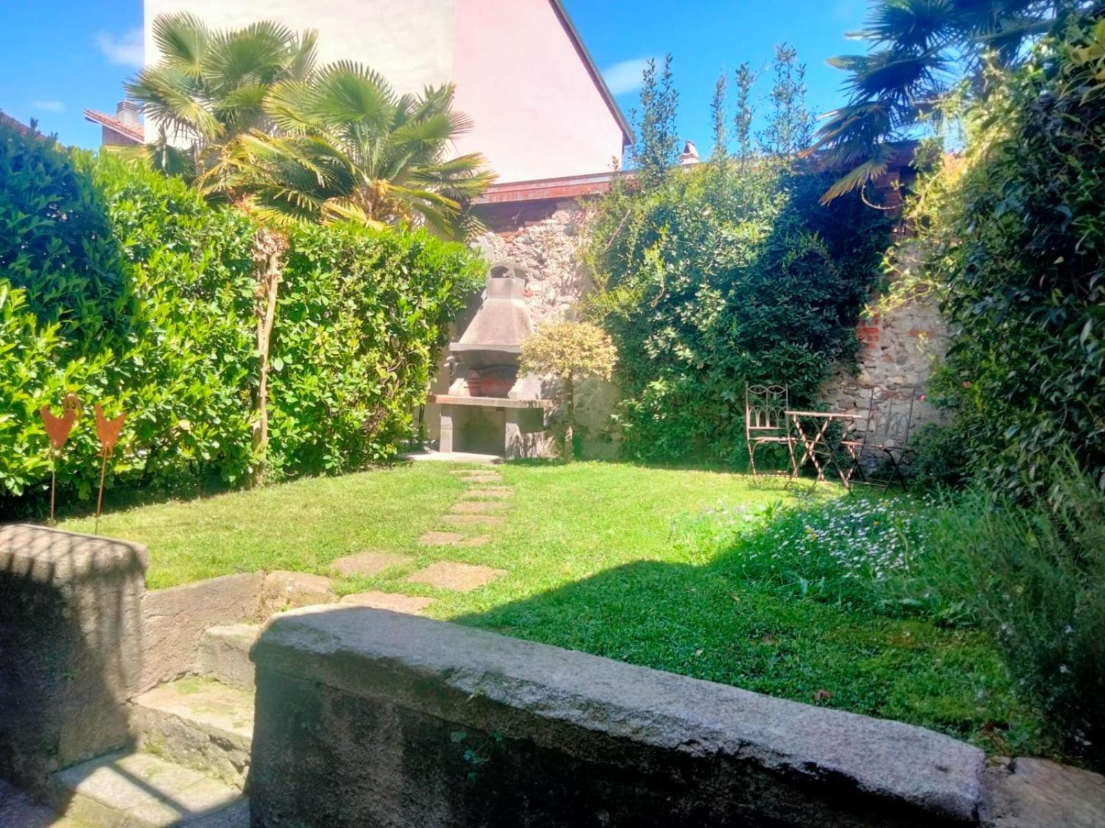 Residenza Esse Angera Exterior foto
