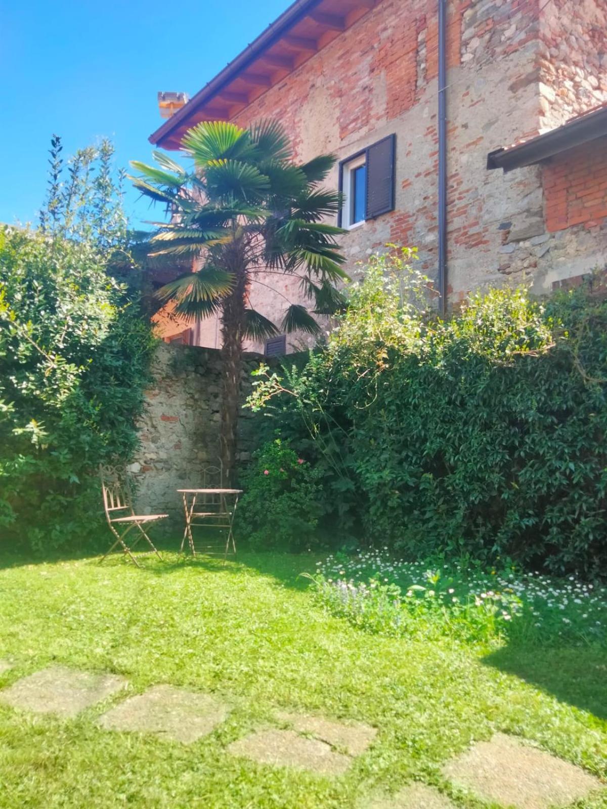Residenza Esse Angera Exterior foto